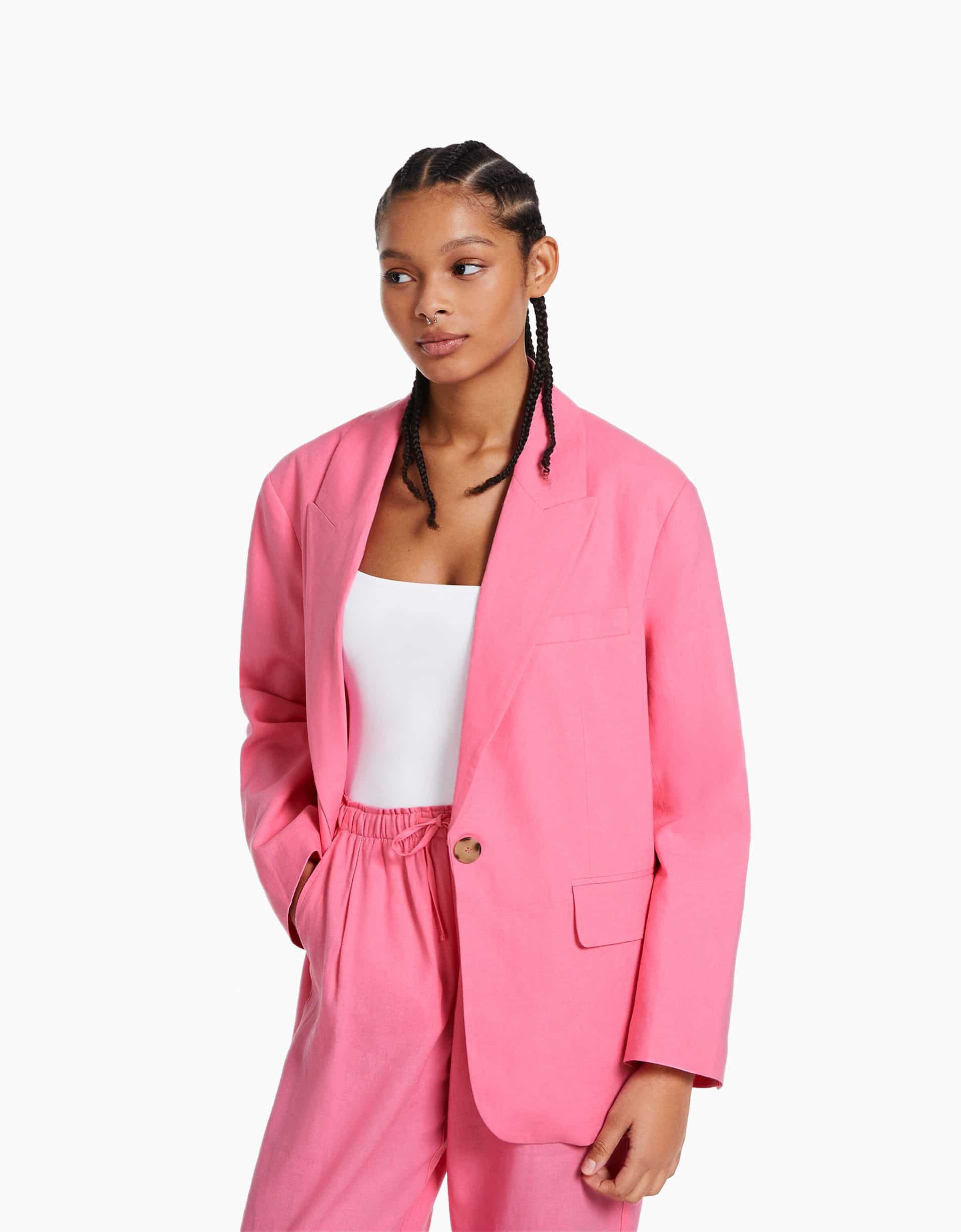Розовый пиджак из льняной ткани